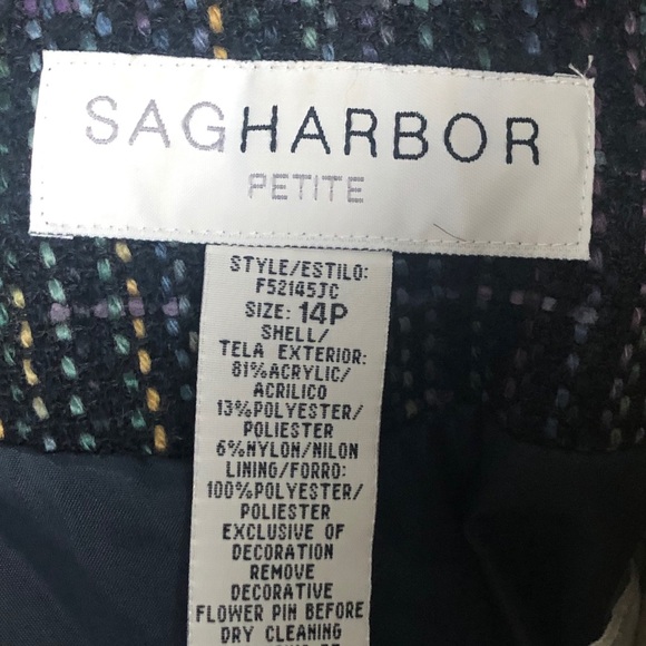 PRICE DROP Tweed Blazer with Tweed Flower Pin - Picture 10 of 12